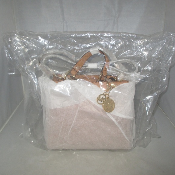 Michael Kors Cynthia Small N / S Leather Satchel $298 Peanut #037 NWT - Picture 4 of 8